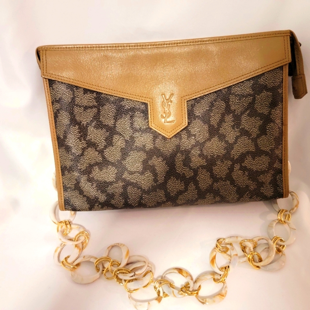 Vintage YSL clutch style